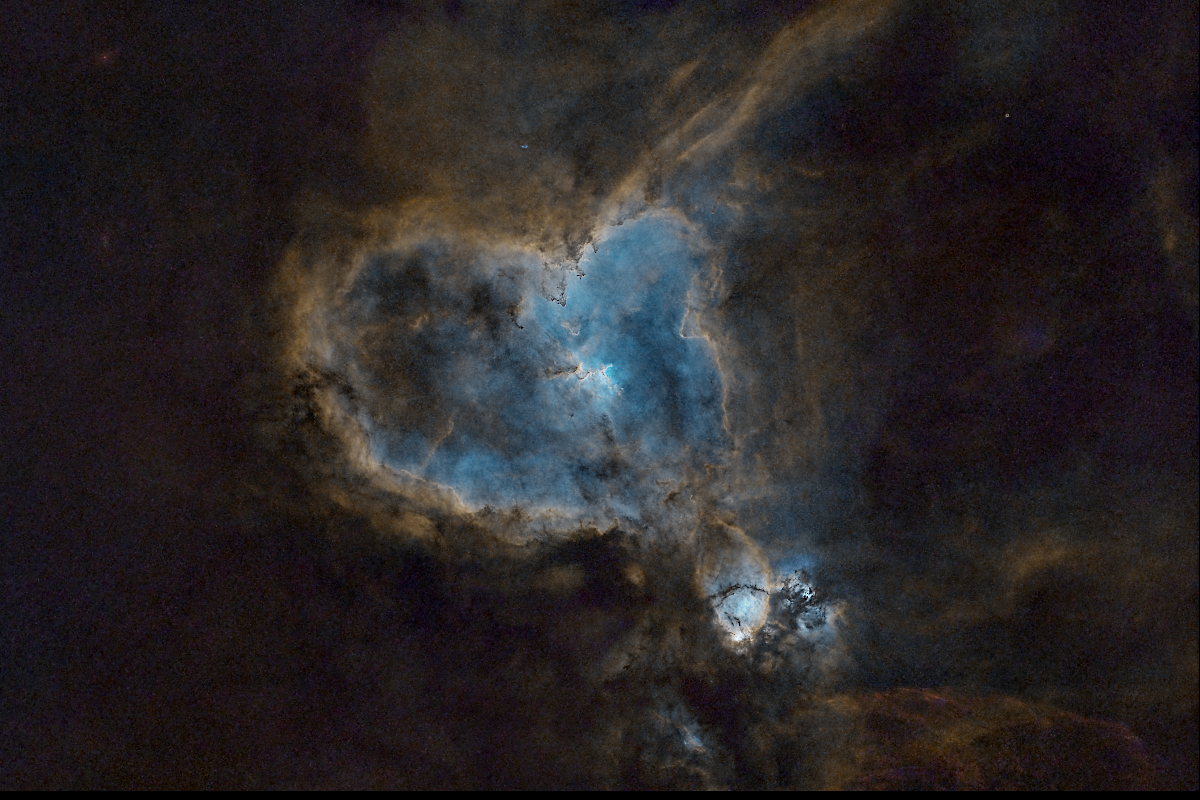 Heart Nebula (IC-1805) by Bill Caspe